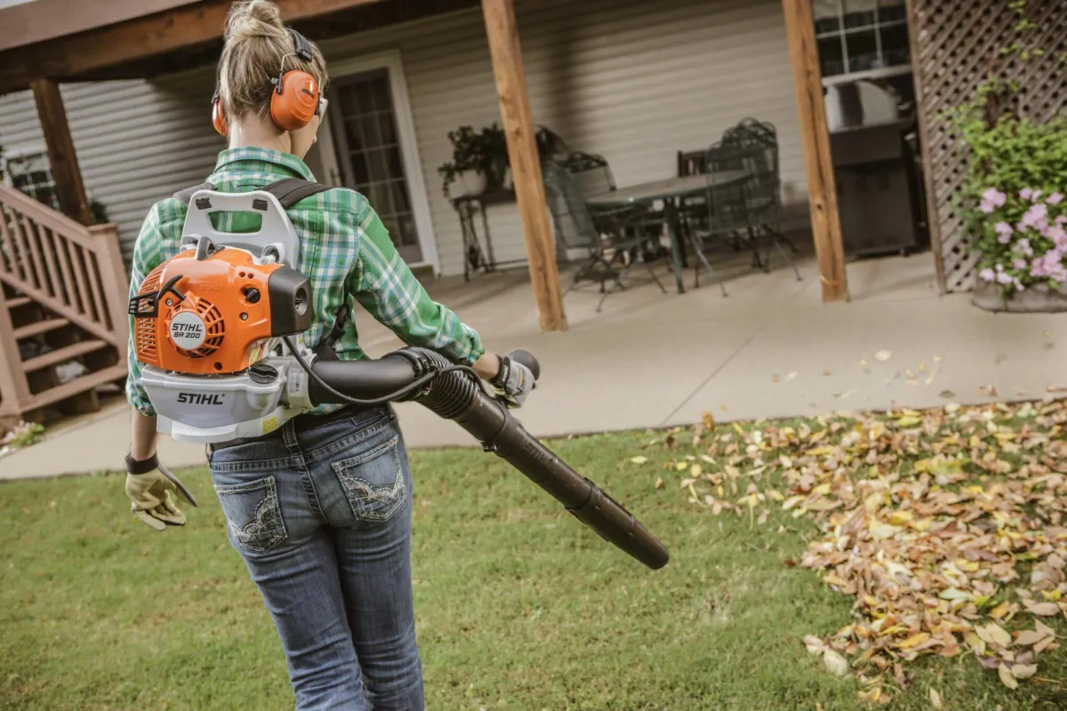 suflanta de frunze stihl 1